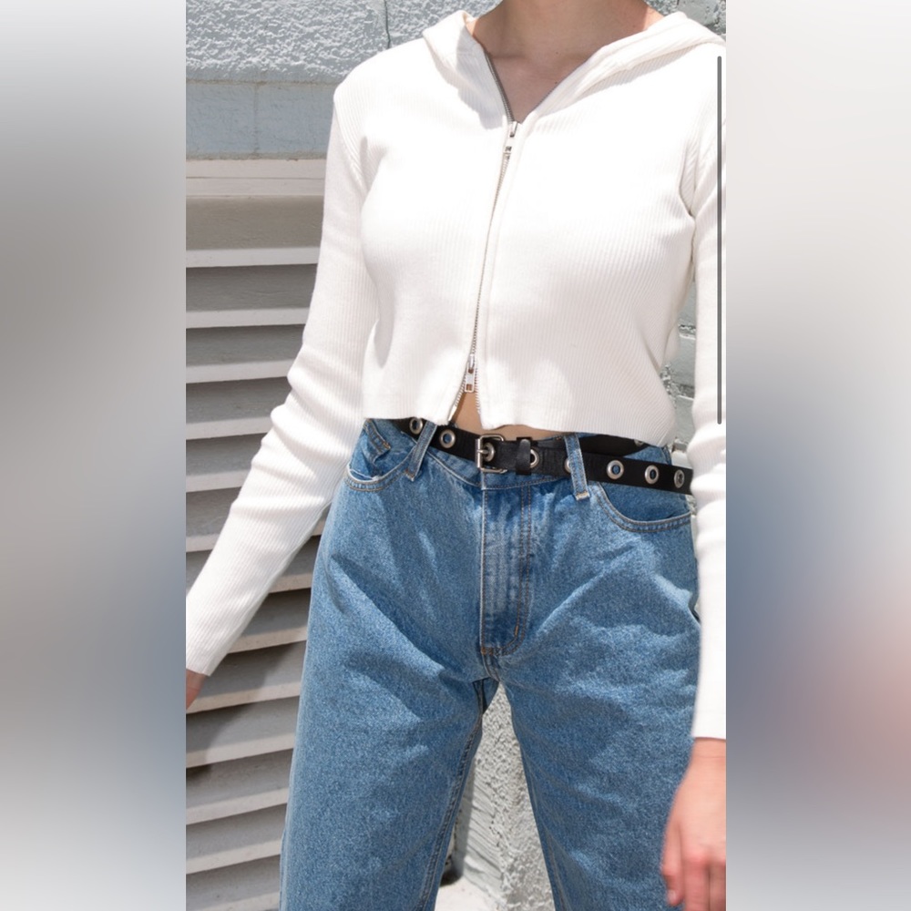 Brandy Melville Arden Zip Up Sweater